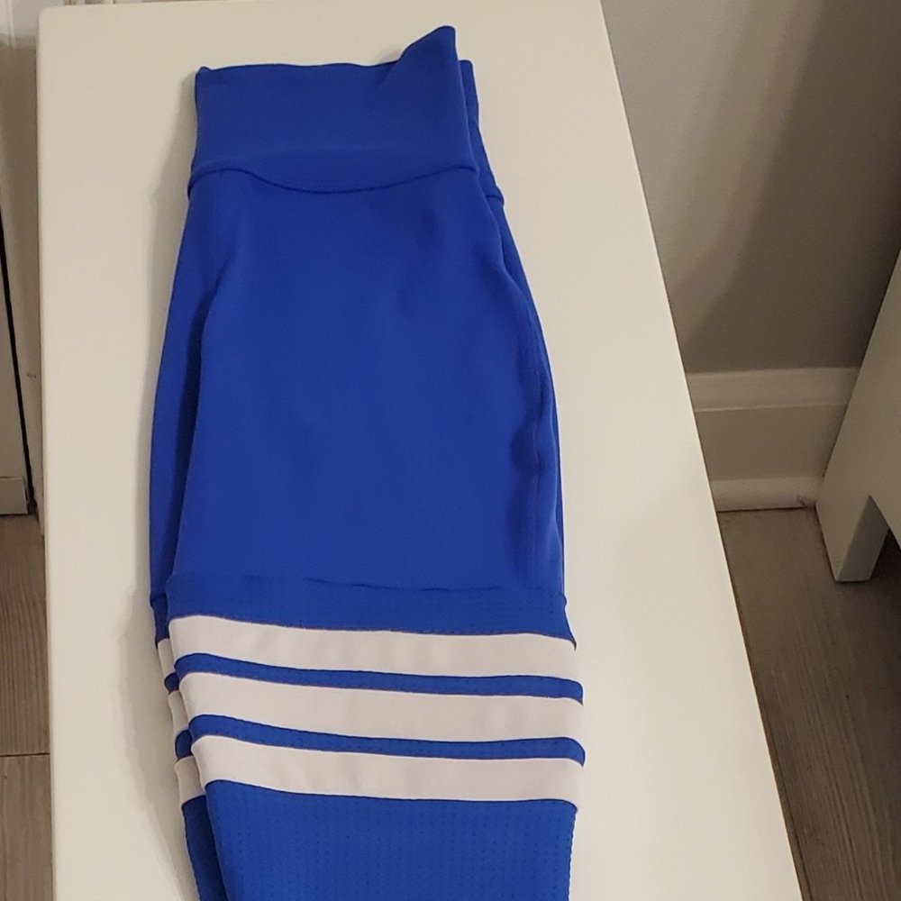 Bombshell Sportswear Blue Legging - Size: Small